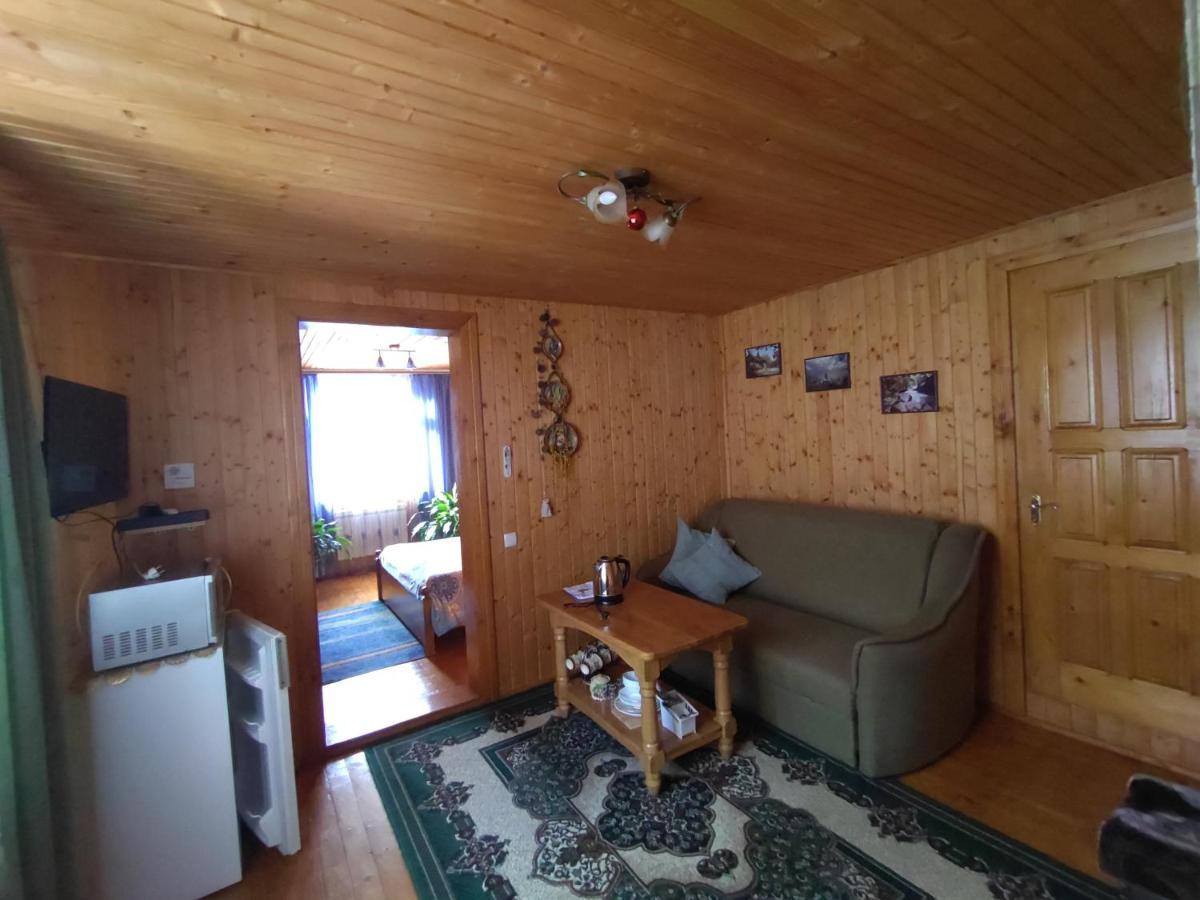 Guesthouse U Dida Viktora Γιαρέμτσε Εξωτερικό φωτογραφία