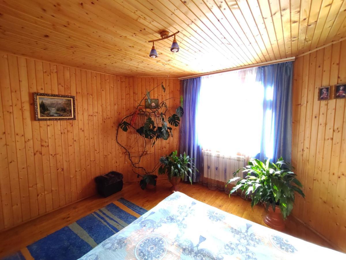 Guesthouse U Dida Viktora Γιαρέμτσε Εξωτερικό φωτογραφία